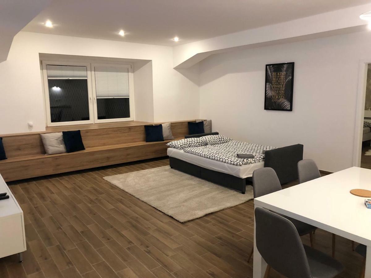 Jure Apartment In ليوبليانا المظهر الخارجي الصورة